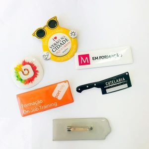 crachás personalizados